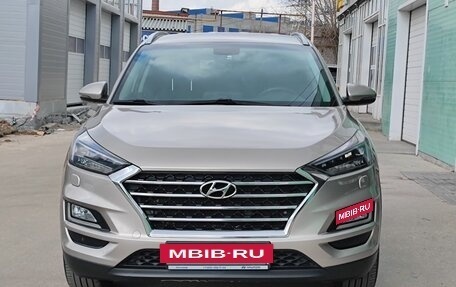 Hyundai Tucson III, 2019 год, 2 390 000 рублей, 2 фотография