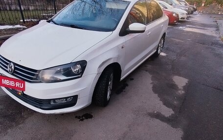 Volkswagen Polo VI (EU Market), 2015 год, 750 000 рублей, 7 фотография
