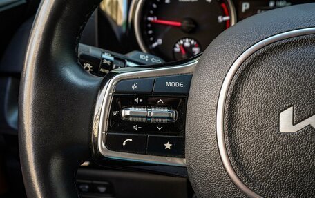 KIA Carnival, 2022 год, 4 800 000 рублей, 18 фотография