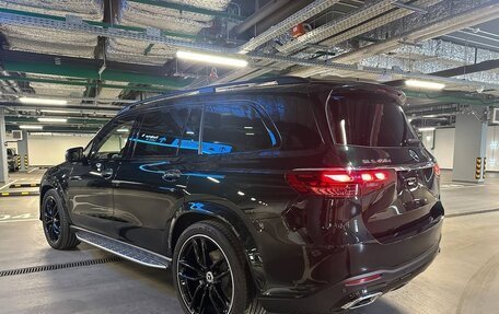 Mercedes-Benz GLS, 2024 год, 18 800 000 рублей, 3 фотография