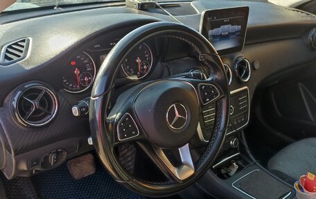 Mercedes-Benz GLA, 2017 год, 1 880 000 рублей, 8 фотография