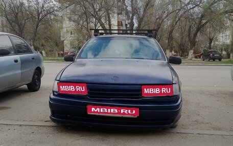 Opel Vectra A, 1990 год, 85 000 рублей, 1 фотография