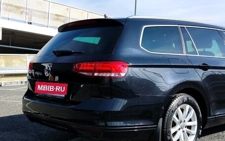 Volkswagen Passat B8 рестайлинг, 2019 год, 1 689 000 рублей, 7 фотография