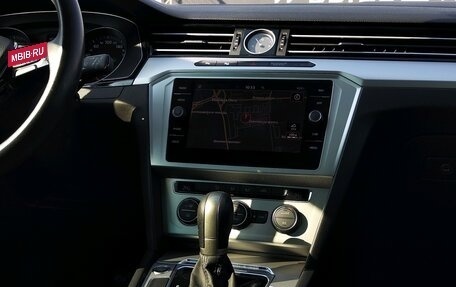 Volkswagen Passat B8 рестайлинг, 2019 год, 1 689 000 рублей, 15 фотография