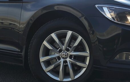 Volkswagen Passat B8 рестайлинг, 2019 год, 1 689 000 рублей, 38 фотография