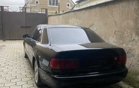 Audi A8, 1995 год, 250 000 рублей, 2 фотография
