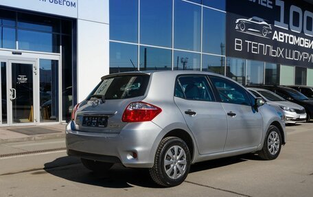 Toyota Auris II, 2012 год, 750 000 рублей, 3 фотография