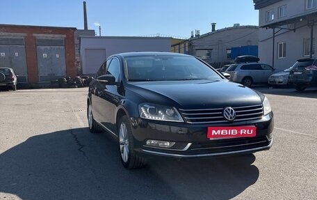 Volkswagen Passat B7, 2012 год, 1 070 000 рублей, 1 фотография