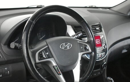 Hyundai Solaris II рестайлинг, 2015 год, 919 000 рублей, 9 фотография