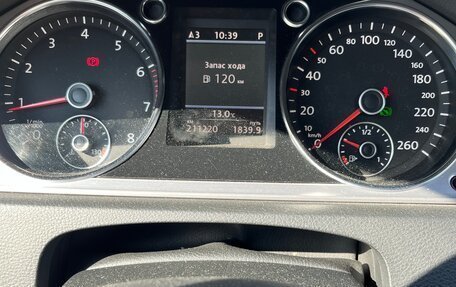 Volkswagen Passat B7, 2012 год, 1 070 000 рублей, 13 фотография
