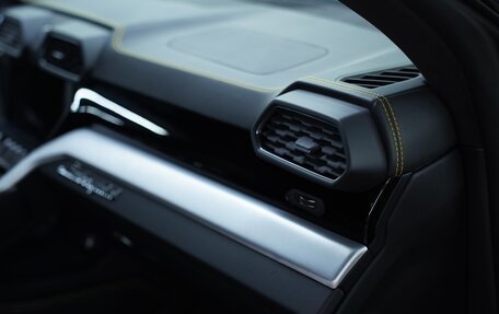 Lamborghini Urus I, 2018 год, 21 500 000 рублей, 13 фотография