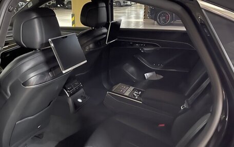 Audi A8, 2019 год, 6 300 000 рублей, 8 фотография