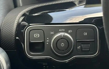 Mercedes-Benz CLA AMG, 2022 год, 5 650 000 рублей, 10 фотография