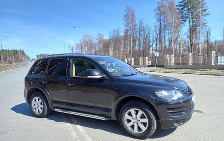 Volkswagen Touareg III, 2007 год, 680 000 рублей, 3 фотография