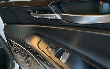 Genesis G90 I рестайлинг, 2018 год, 2 840 000 рублей, 28 фотография