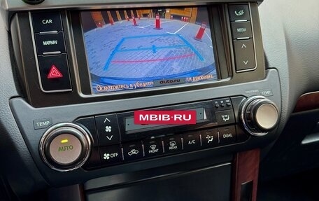 Toyota Land Cruiser Prado 150 рестайлинг 2, 2017 год, 3 670 000 рублей, 15 фотография