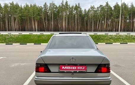 Mercedes-Benz W124, 1990 год, 780 000 рублей, 9 фотография