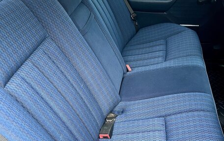Mercedes-Benz W124, 1990 год, 780 000 рублей, 15 фотография