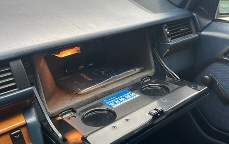 Mercedes-Benz W124, 1990 год, 780 000 рублей, 20 фотография