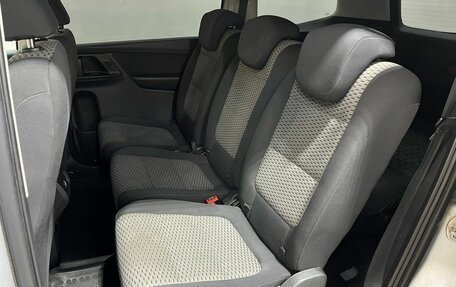 Volkswagen Sharan II, 2010 год, 930 000 рублей, 8 фотография