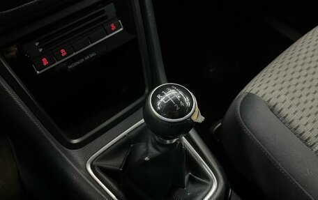 Volkswagen Sharan II, 2010 год, 930 000 рублей, 18 фотография
