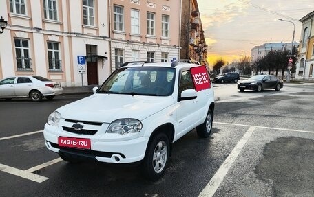 Chevrolet Niva I рестайлинг, 2012 год, 700 000 рублей, 1 фотография