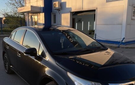 Toyota Avensis III рестайлинг, 2009 год, 950 000 рублей, 3 фотография