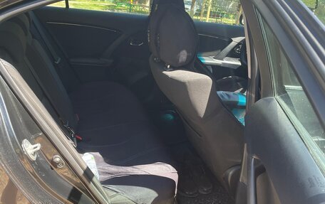 Toyota Avensis III рестайлинг, 2009 год, 950 000 рублей, 10 фотография