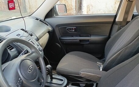 KIA Soul I рестайлинг, 2010 год, 750 000 рублей, 8 фотография