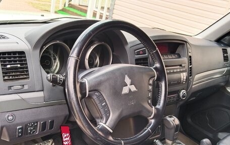 Mitsubishi Pajero IV, 2012 год, 2 150 000 рублей, 8 фотография