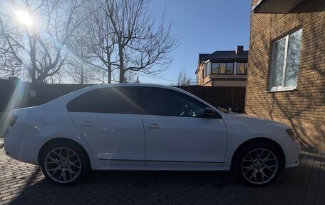 Volkswagen Jetta VI, 2017 год, 1 250 000 рублей, 10 фотография