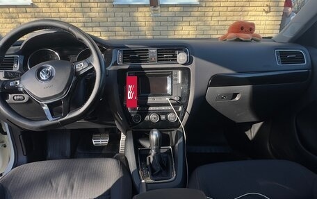 Volkswagen Jetta VI, 2017 год, 1 250 000 рублей, 8 фотография