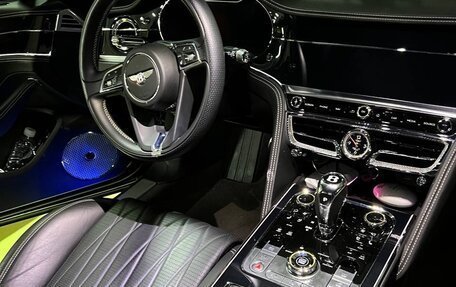 Bentley Flying Spur, 2023 год, 21 500 332 рублей, 8 фотография