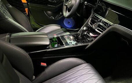 Bentley Flying Spur, 2023 год, 21 500 332 рублей, 11 фотография