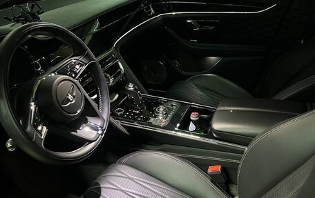 Bentley Flying Spur, 2023 год, 21 500 332 рублей, 9 фотография