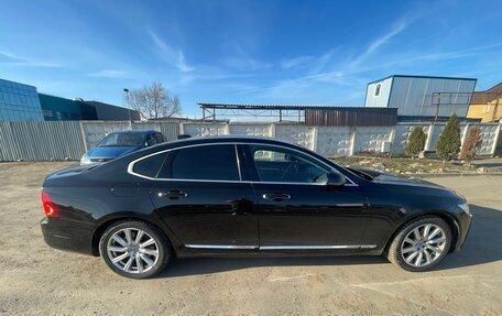 Volvo S90 II рестайлинг, 2017 год, 2 350 000 рублей, 10 фотография