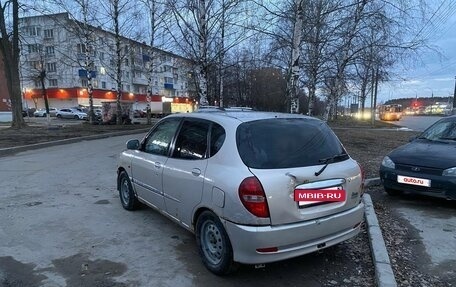 Daihatsu Sirion, 2003 год, 100 000 рублей, 2 фотография
