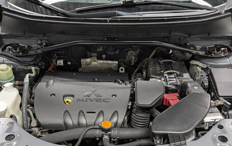 Mitsubishi Outlander III рестайлинг 3, 2010 год, 1 290 000 рублей, 9 фотография