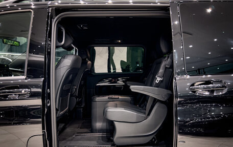 Mercedes-Benz V-Класс, 2023 год, 17 886 288 рублей, 16 фотография
