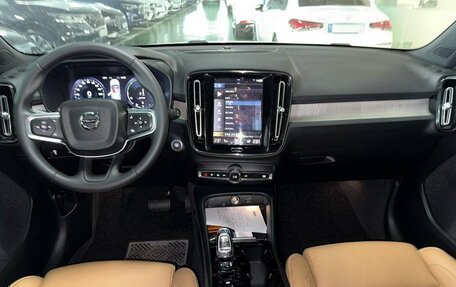 Volvo XC40 I, 2022 год, 4 655 997 рублей, 7 фотография