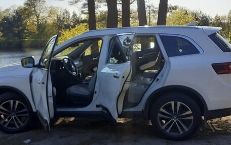 Renault Koleos II, 2017 год, 2 990 000 рублей, 4 фотография