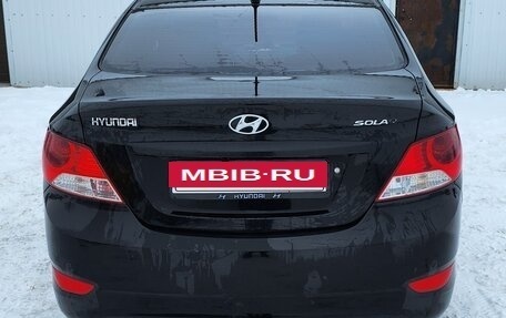 Hyundai Solaris II рестайлинг, 2011 год, 950 000 рублей, 4 фотография