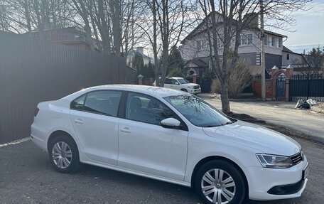 Volkswagen Jetta VI, 2013 год, 1 550 000 рублей, 1 фотография