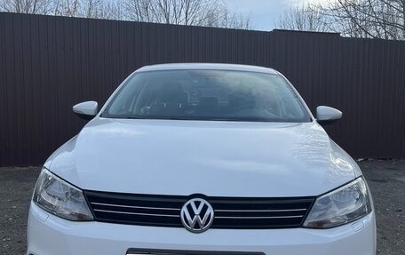 Volkswagen Jetta VI, 2013 год, 1 550 000 рублей, 4 фотография
