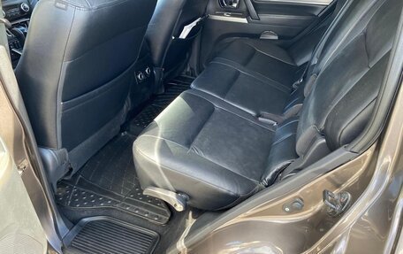 Mitsubishi Pajero IV, 2012 год, 1 900 000 рублей, 20 фотография