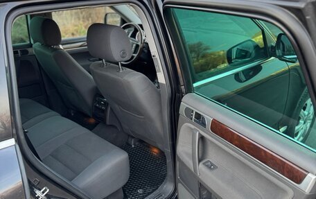 Volkswagen Touareg III, 2004 год, 900 000 рублей, 11 фотография