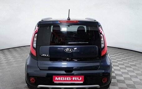 KIA Soul II рестайлинг, 2018 год, 1 875 000 рублей, 7 фотография