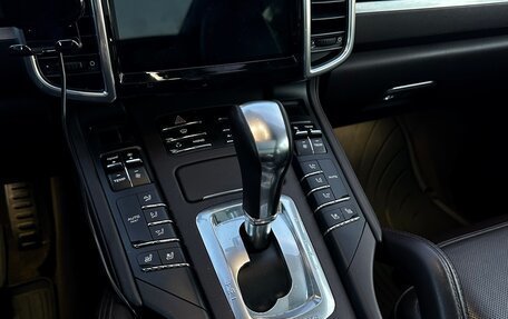 Porsche Cayenne III, 2012 год, 3 180 000 рублей, 16 фотография