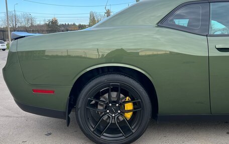 Dodge Challenger III рестайлинг 2, 2021 год, 4 680 000 рублей, 12 фотография