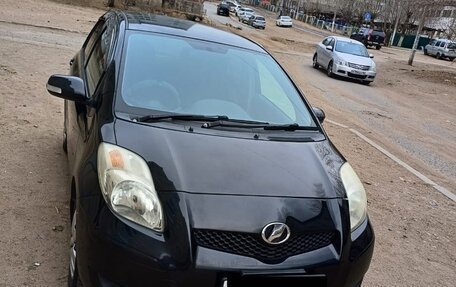 Toyota Vitz, 2010 год, 700 000 рублей, 3 фотография